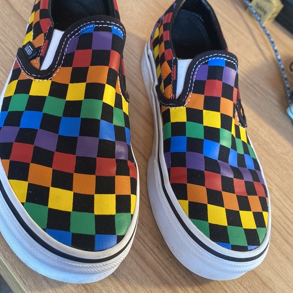 Checkered Vans - Picture 3 of 15